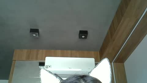 Snapshot of skinnykittencam chatting on 12, 10, 2025 skinnykittencam online show from 12, 10, 2025