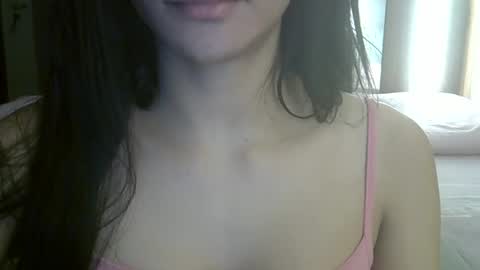 skinnykittencam online show from 17, 4, 2026