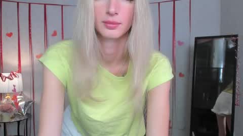 Snapshot of skinnyladyy chatting on 22, 2, 2025 Skinnyladyy online show from 22, 2, 2025