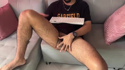 Snapshot of skinnylatin69 chatting on 16, 1, 2025 skinnylatin69 online show from 16, 1, 2025