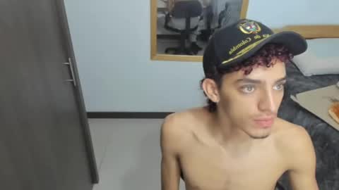 skinnypipe15 online show from 13, 11, 2025