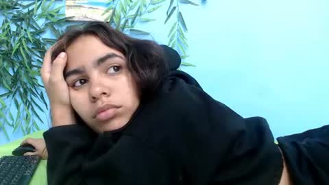 sofia online show from 4, 7, 2026