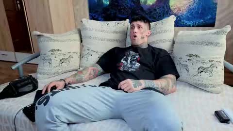 Snapshot of skirlingod chatting on 15, 9, 2025 skirlingod online show from 15, 9, 2025