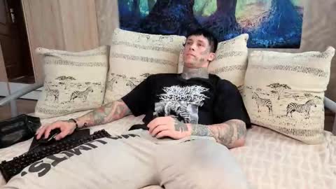 Snapshot of skirlingod chatting on 12, 10, 2025 skirlingod online show from 12, 10, 2025