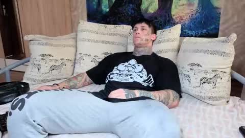Snapshot of skirlingod chatting on 13, 10, 2025 skirlingod online show from 13, 10, 2025