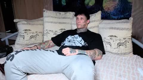 Snapshot of skirlingod chatting on 14, 10, 2025 skirlingod online show from 14, 10, 2025
