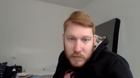 Snapshot of sklave_s chatting on 14, 2, 2025 sklave_s online show from 14, 2, 2025