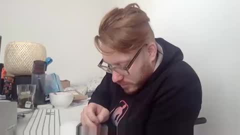 sklave_s online show from 19, 3, 2026