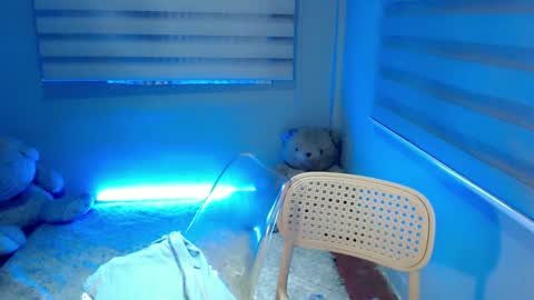 Snapshot of sky_fox_sweetxx chatting on 6, 1, 2025 online show from 6, 1, 2025