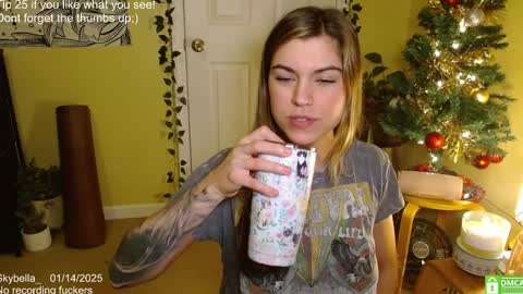 Snapshot of skybella_ chatting on 14, 1, 2025 Skylar online show from 14, 1, 2025