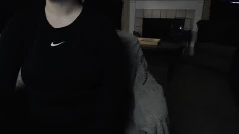 SKYLE   online show from 19, 4, 2026