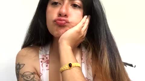 Snapshot of skyler1195 chatting on 4, 2, 2026 Skyler online show from 4, 2, 2026