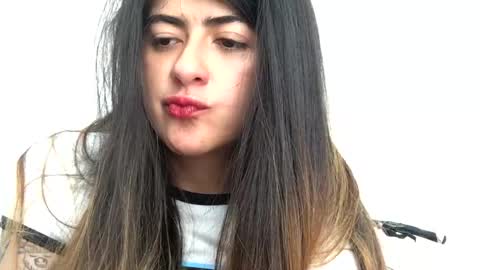 Snapshot of skyler1195 chatting on 7, 2, 2026 Skyler online show from 7, 2, 2026