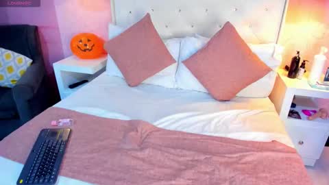 skylerbloom online show from 5, 11, 2025