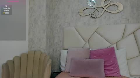 Snapshot of skylerwhite02 chatting on 5, 11, 2025 Skyler online show from 5, 11, 2025