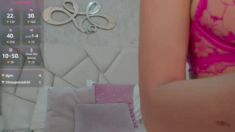 Snapshot of skylerwhite02 chatting on 25, 11, 2025 Skyler online show from 25, 11, 2025