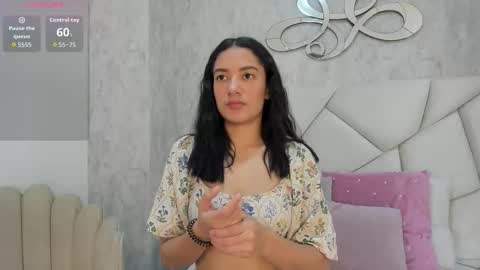 Snapshot of skylerwhite02 chatting on 3, 12, 2025 Skyler online show from 3, 12, 2025