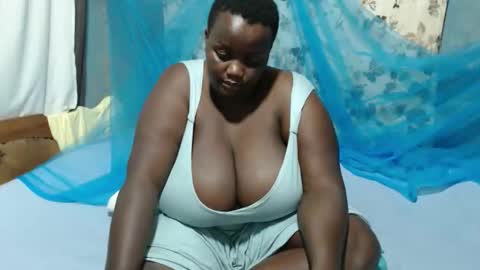 Snapshot of skylla07 chatting on 16, 5, 2026 sheliah online show from 16, 5, 2026