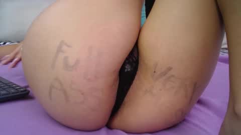 Snapshot of skynny_horney chatting on 29, 12, 2024 Skynny online show from 29, 12, 2024