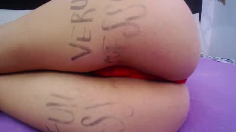 Snapshot of skynny_horney chatting on 10, 1, 2025 Skynny online show from 10, 1, 2025