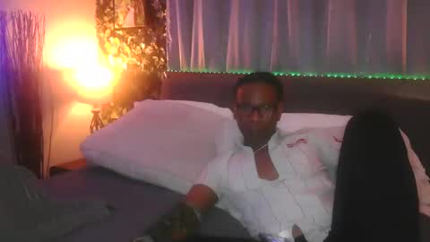 skyonetoo3 online show from 15, 12, 2025