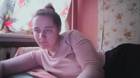 skyressie333 online show from 4, 2, 2025