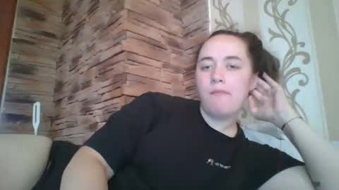 skyressie333 online show from 9, 10, 2025