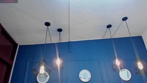 Snapshot of skyy_bloom chatting on 13, 11, 2025 Sky online show from 13, 11, 2025