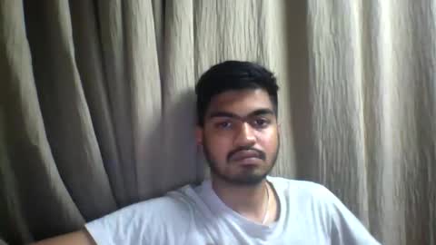 Snapshot of slavesj18 chatting on 26, 2, 2025 Add me on hangout sjcool1998 online show from 26, 2, 2025