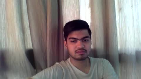 Add me on hangout sjcool1998 online show from 26, 11, 2025