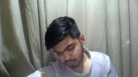 Add me on hangout sjcool1998 online show from 20, 12, 2025