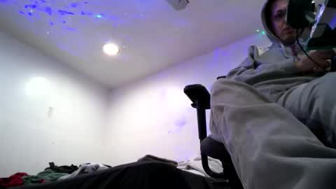 Sleazyycarlitx online show from 6, 11, 2025