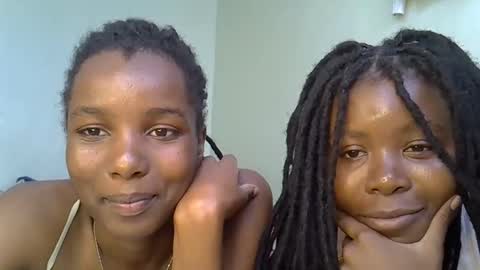 sleciah online show from 16, 12, 2025