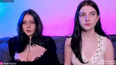 Snapshot of sleepingduo chatting on 28, 7, 2026 Hi We are Iva and Angela Nice to meet u 3 online show from 28, 7, 2026
