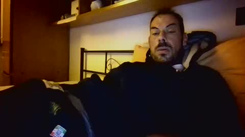 Snapshot of slevin1983 chatting on 3, 3, 2026 slevin online show from 3, 3, 2026