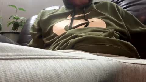 Snapshot of slick2285 chatting on 12, 11, 2025 slick2285 online show from 12, 11, 2025