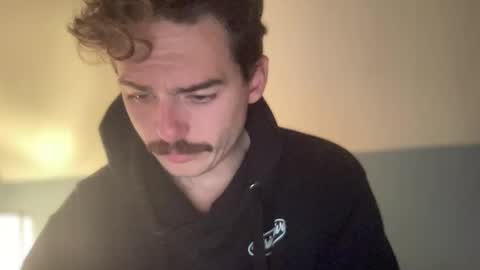 Snapshot of slickmass chatting on 16, 12, 2024 SlickMass online show from 16, 12, 2024