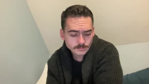 Snapshot of slickmass chatting on 5, 11, 2025 SlickMass online show from 5, 11, 2025