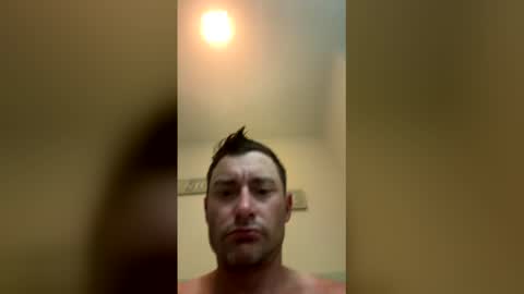 Snapshot of slicknick1988 chatting on 18, 4, 2026 slicknick1988 online show from 18, 4, 2026