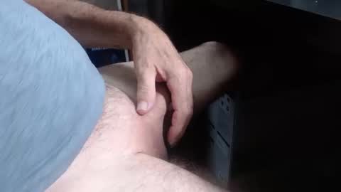 sliderguy699 online show from 13, 10, 2025