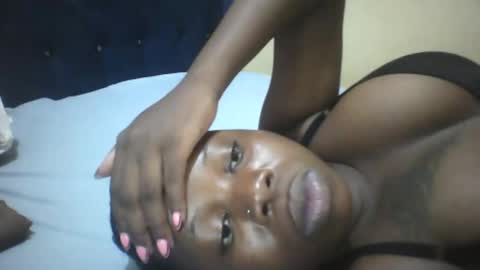 slim_petite_ebony online show from 20, 5, 2026