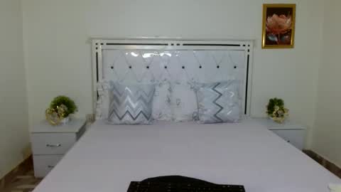 Snapshot of slimebonie chatting on 21, 10, 2025 purity online show from 21, 10, 2025