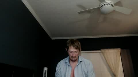 Snapshot of slimjp chatting on 14, 6, 2026 slimjp online show from 14, 6, 2026