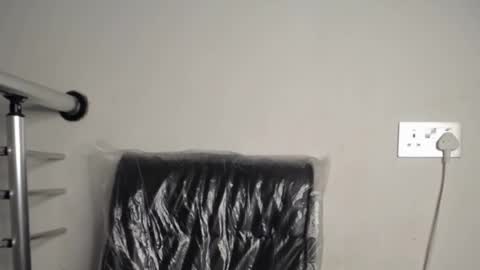 Snapshot of slimy_cunt chatting on 17, 2, 2025 Jemila online show from 17, 2, 2025