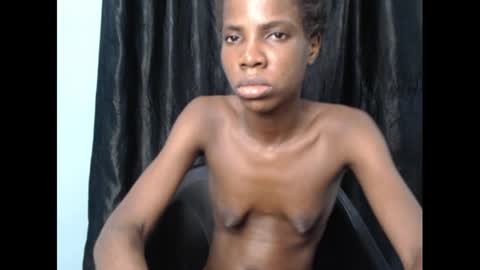 Snapshot of slimzyxdoll chatting on 17, 2, 2025 slimzyxdoll online show from 17, 2, 2025