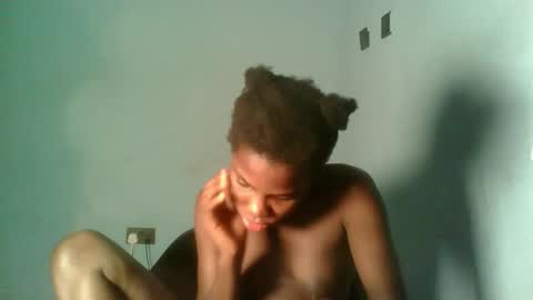 Snapshot of slimzyxdoll chatting on 22, 9, 2025 slimzyxdoll online show from 22, 9, 2025