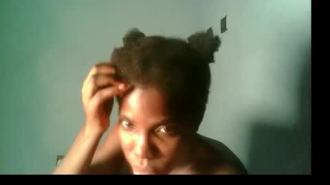Snapshot of slimzyxdoll chatting on 23, 9, 2025 slimzyxdoll online show from 23, 9, 2025