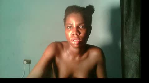 Snapshot of slimzyxdoll chatting on 25, 9, 2025 slimzyxdoll online show from 25, 9, 2025