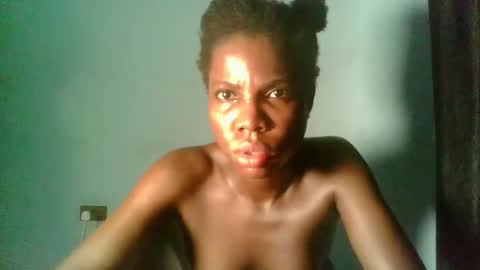 Snapshot of slimzyxdoll chatting on 26, 9, 2025 slimzyxdoll online show from 26, 9, 2025