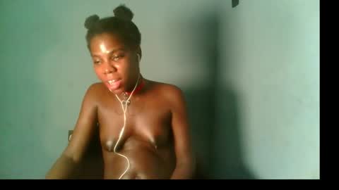 Snapshot of slimzyxdoll chatting on 30, 9, 2025 slimzyxdoll online show from 30, 9, 2025